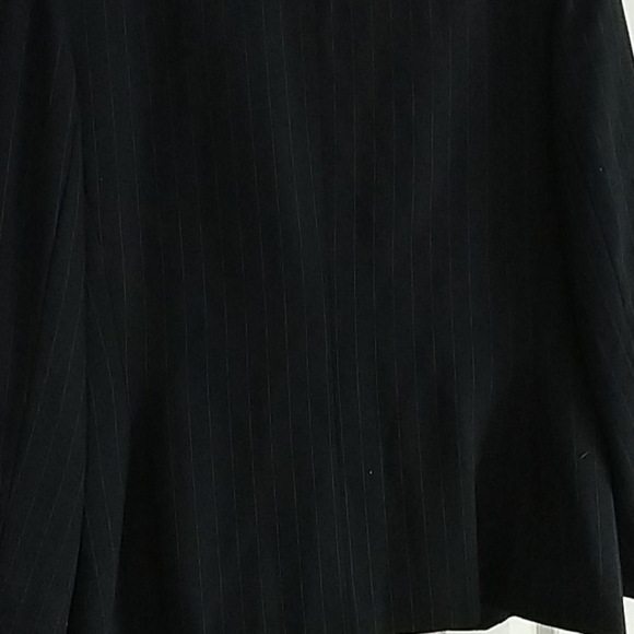 I.N.C Petite Blazer one button style, black,  6P - Picture 8 of 10